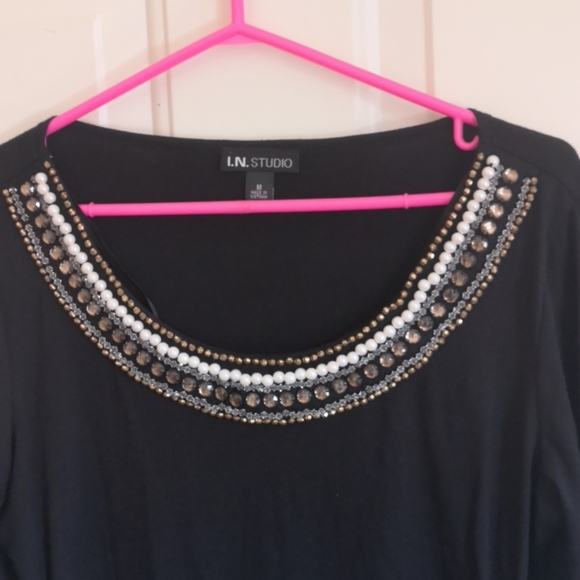 Top - Picture 2 of 2